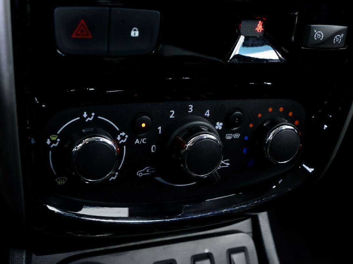 Ниссан Террано б/у, 2017, Автоматическая. Фото: #14