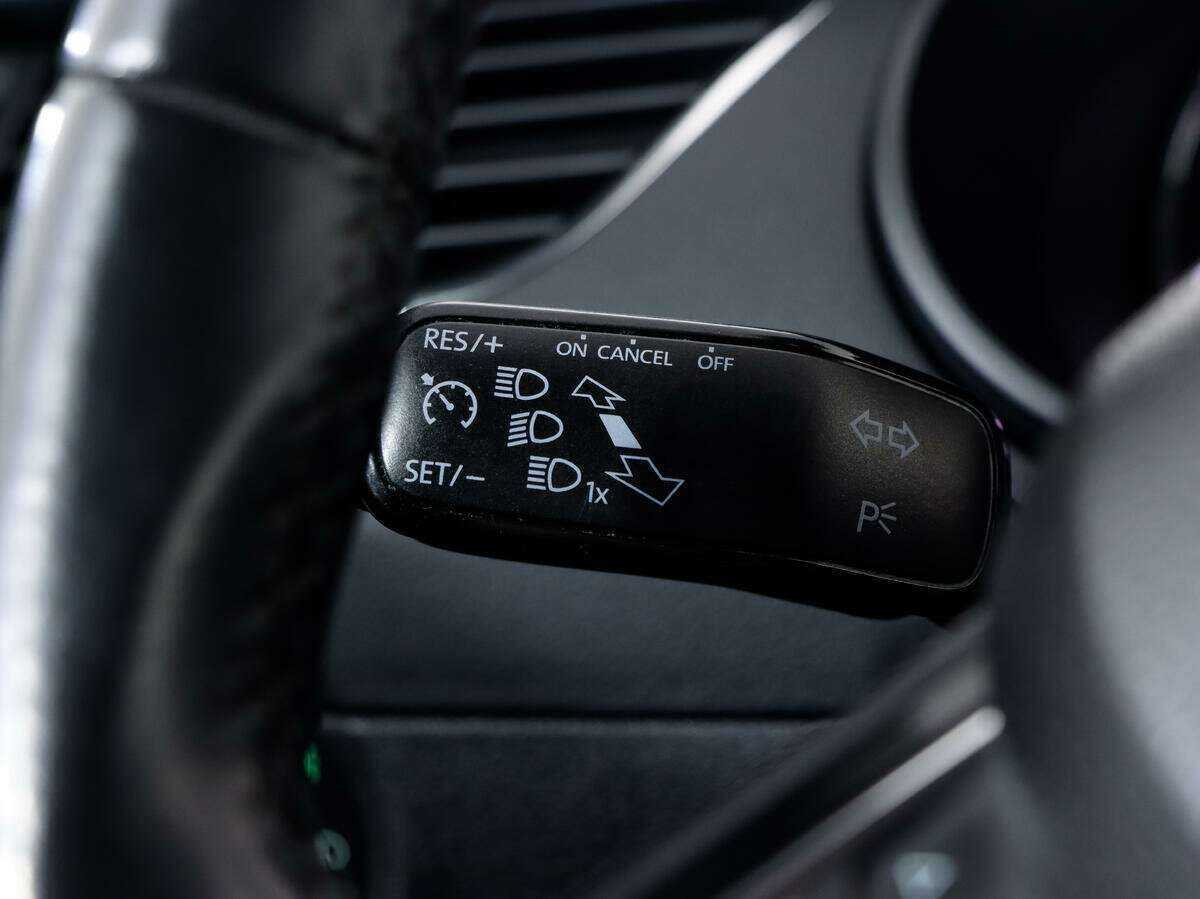 Шкода Октавия б/у, 2015, Роботизированная. Фото: #12