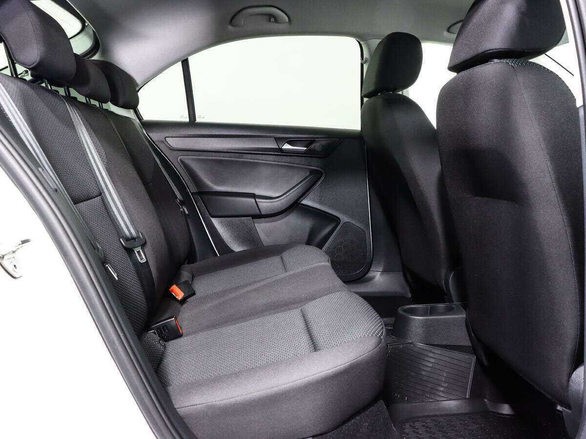 Фольксваген Поло б/у, 2021, Механическая. Фото: #11