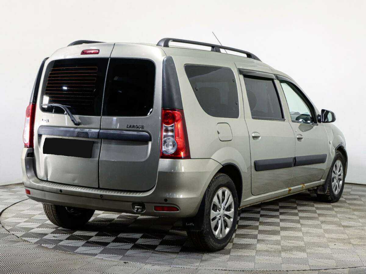 Лада (ВАЗ) Ларгус б/у, 2013, Механическая. Фото: #3