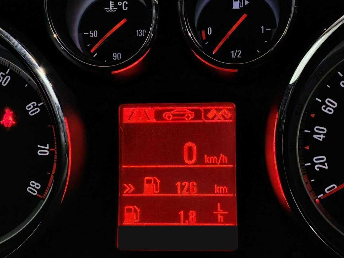 Опель Инсигния б/у, 2013, Автоматическая. Фото: #16