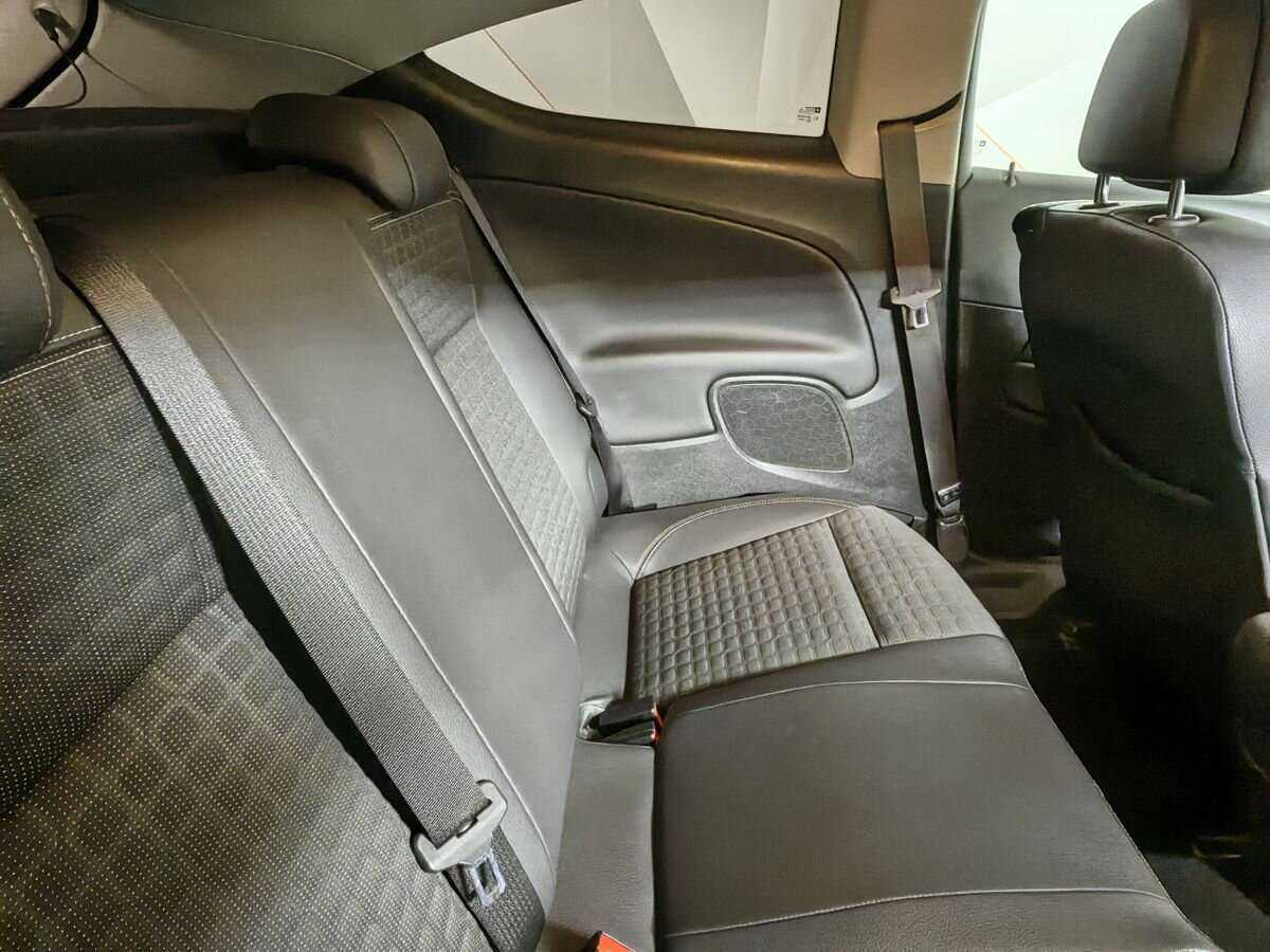 Опель Астра б/у, 2012, Механическая. Фото: #11