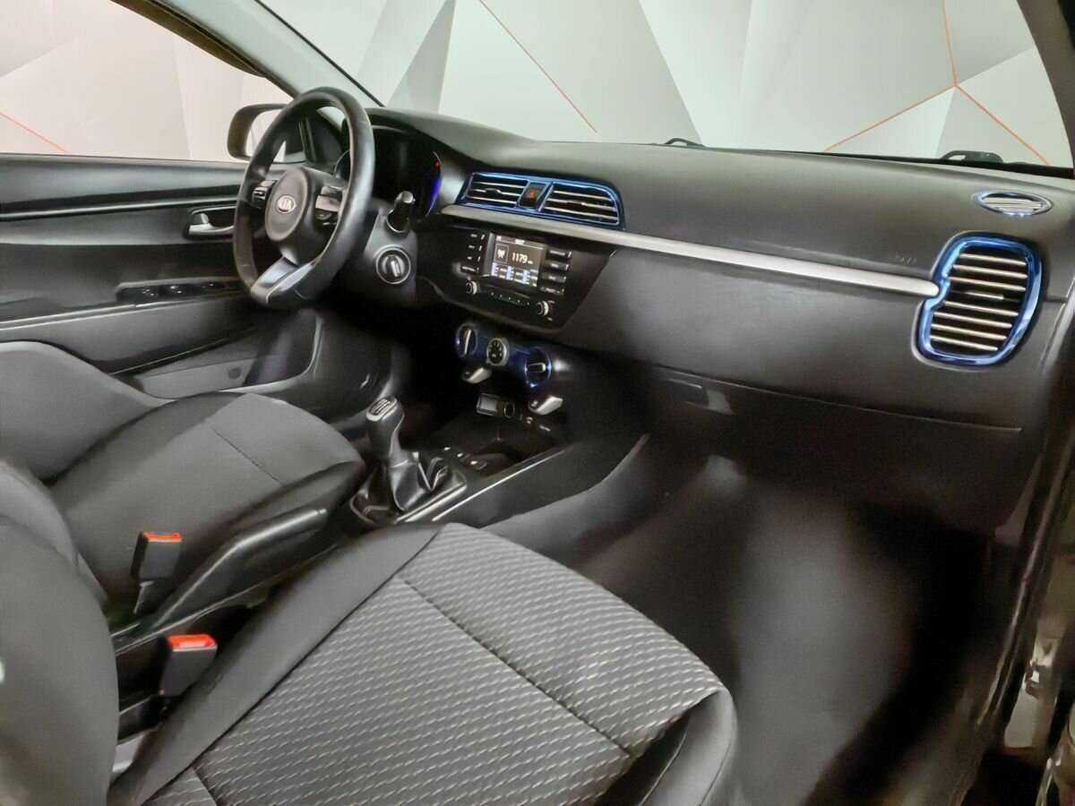 Киа Рио б/у, 2017, Механическая. Фото: #8