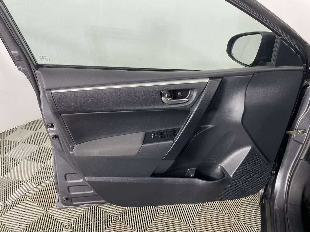 Тойота Королла б/у, 2017, Вариатор. Фото: #7