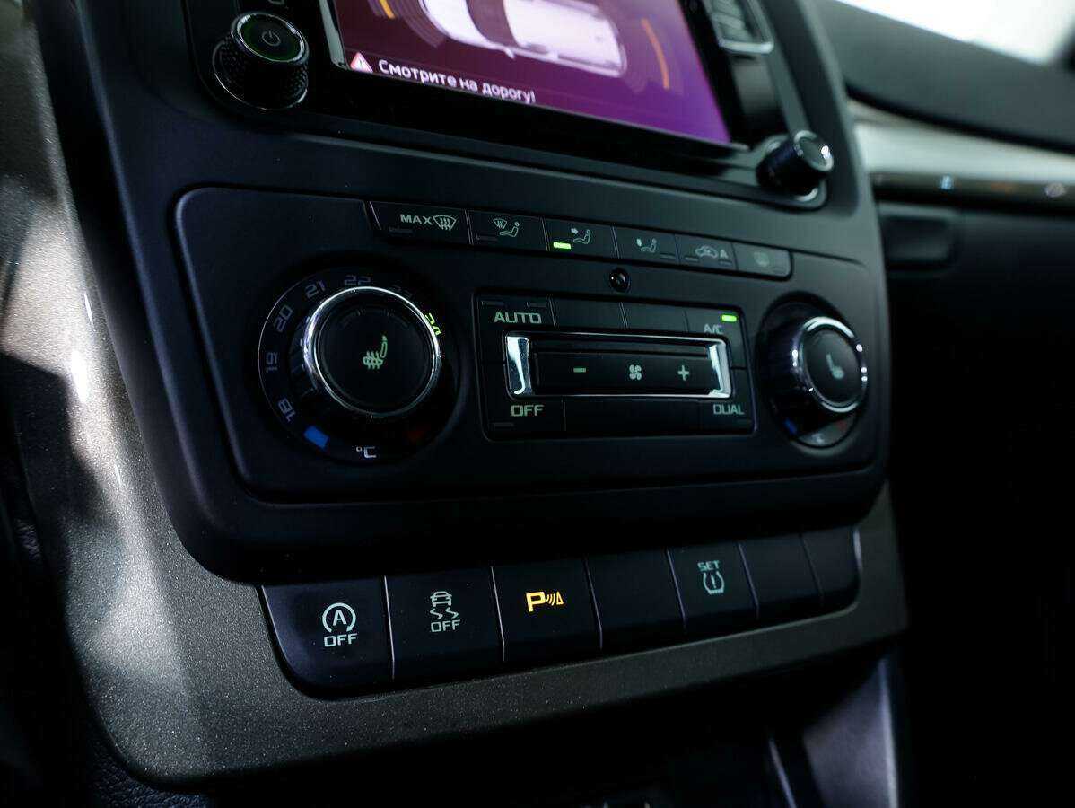 Шкода Йети б/у, 2015, Роботизированная. Фото: #13