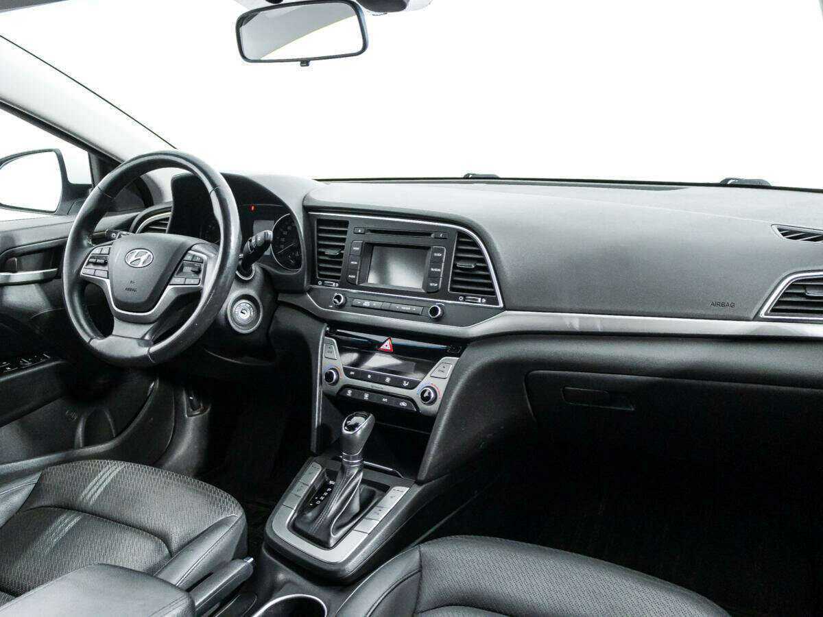 Хендай Елантра б/у, 2016, Автоматическая. Фото: #8