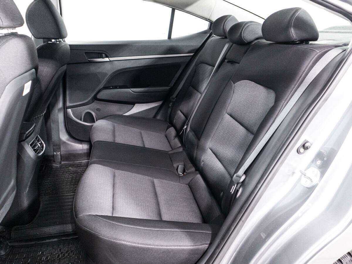 Хендай Елантра б/у, 2018, Автоматическая. Фото: #9