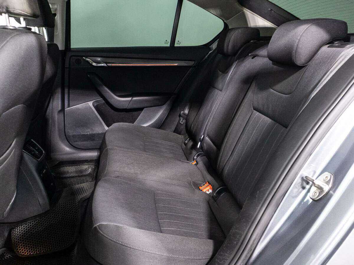 Шкода Октавия б/у, 2018, Механическая. Фото: #9