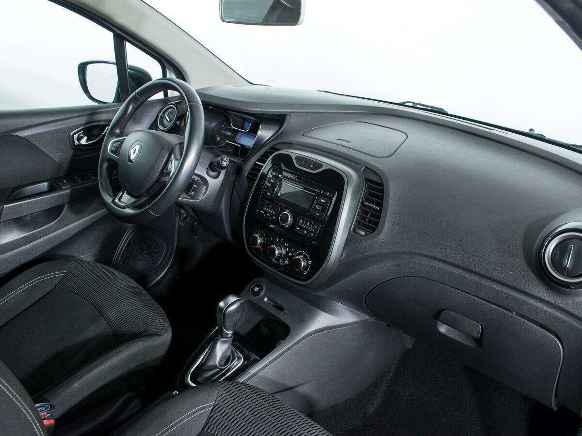 Рено Каптюр б/у, 2016, Автоматическая. Фото: #8