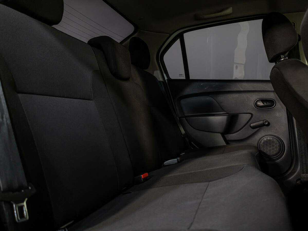 Рено Логан б/у, 2019, Механическая. Фото: #10