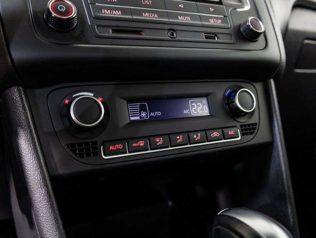 Фольксваген Поло б/у, 2017, Автоматическая. Фото: #11