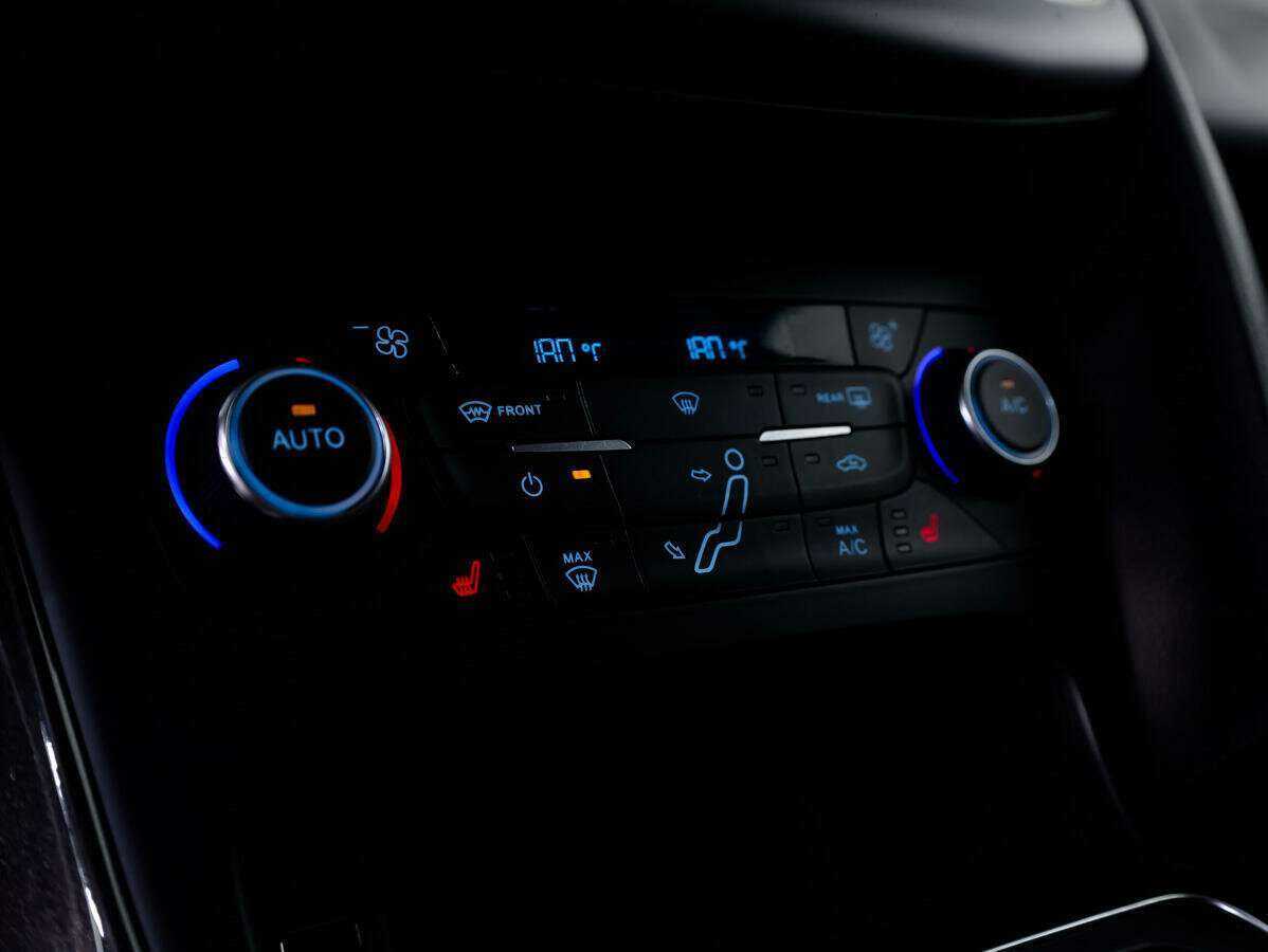 Форд Фокус б/у, 2018, Автоматическая. Фото: #14