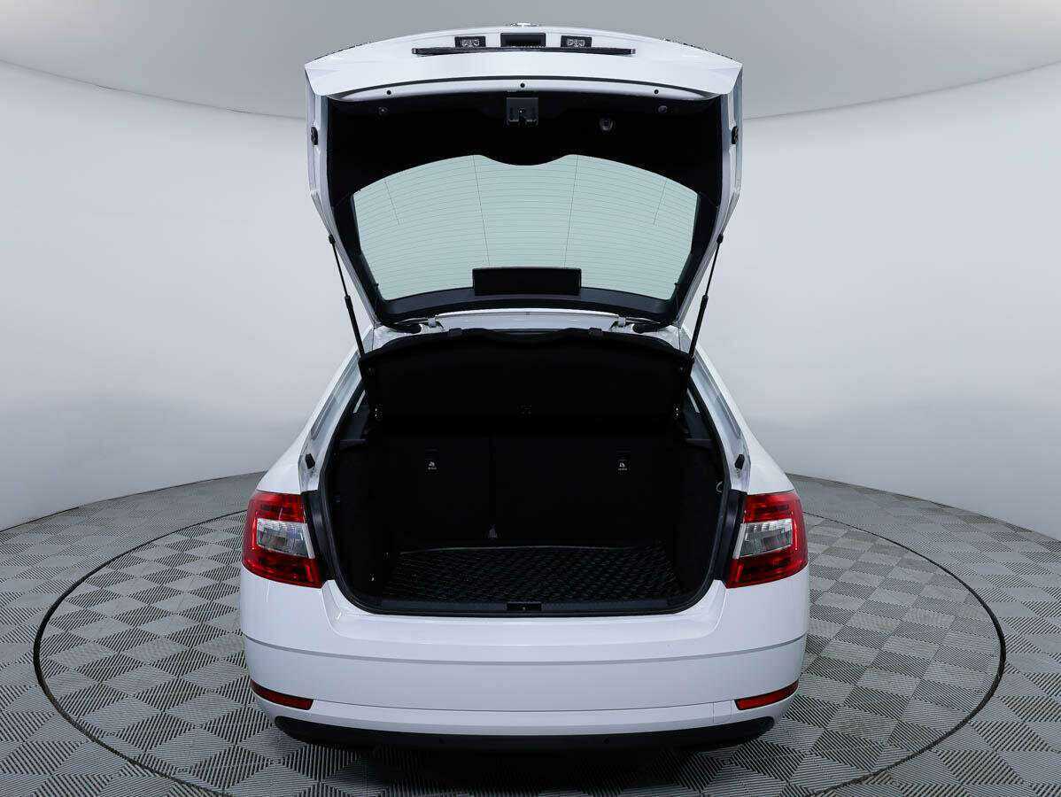 Шкода Октавия б/у, 2018, Механическая. Фото: #5