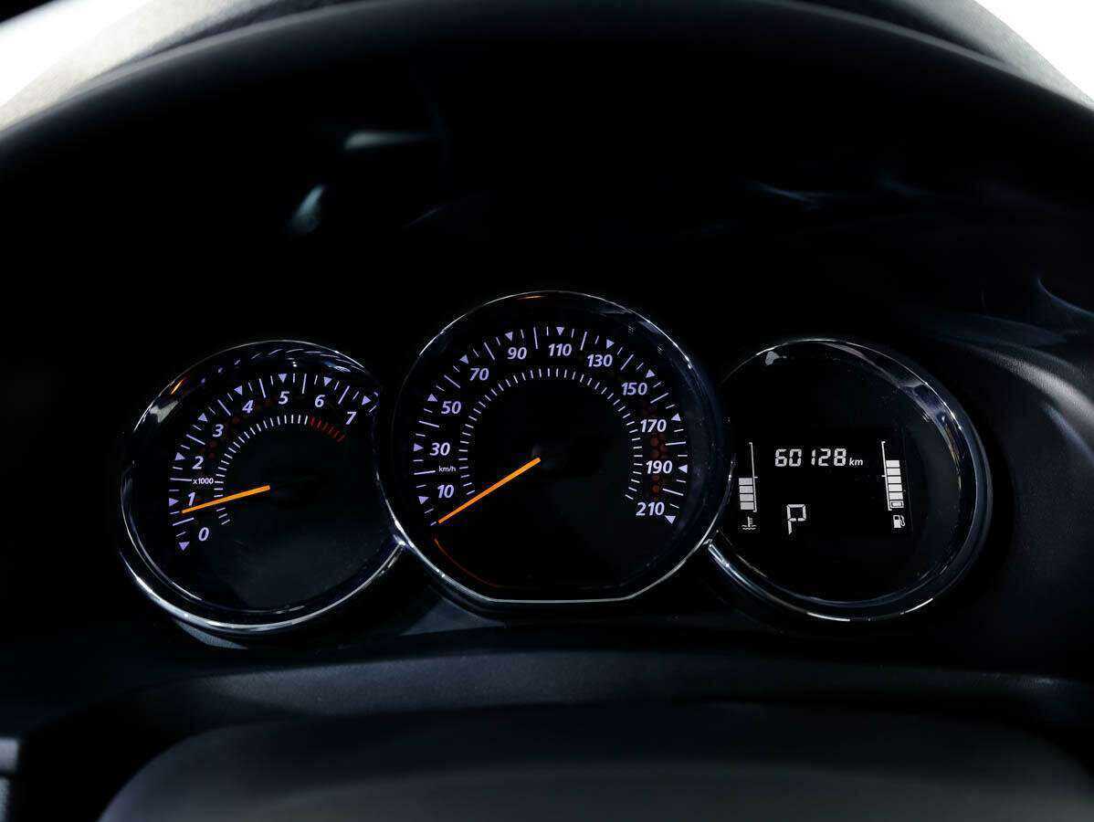 Рено Логан б/у, 2020, Механическая. Фото: #19