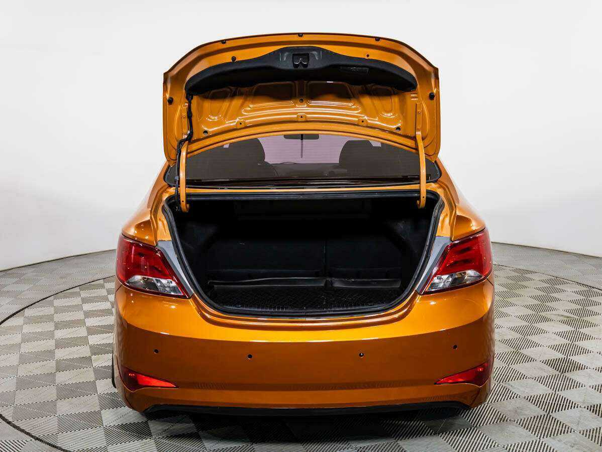 Хендай Солярис б/у, 2014, Автоматическая. Фото: #17