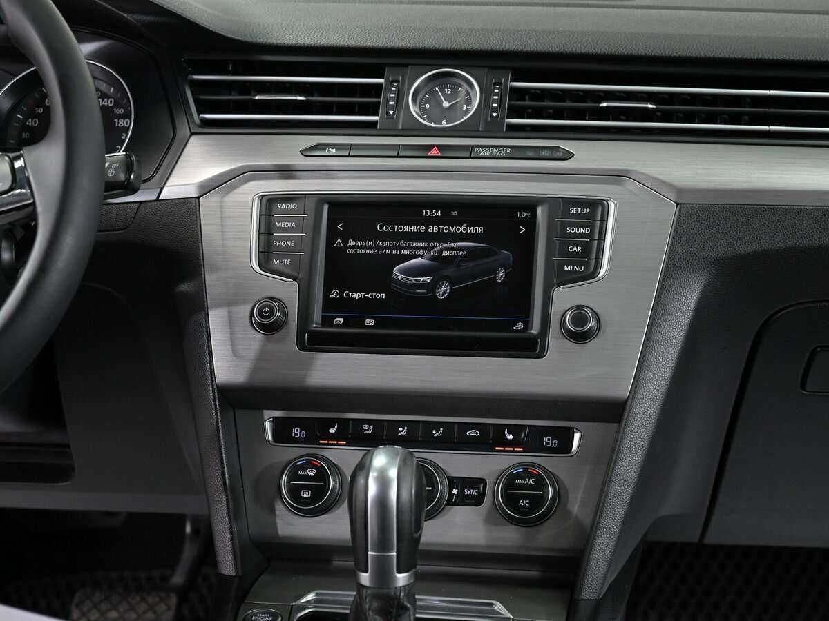 Фольксваген Пассат б/у, 2016, Роботизированная. Фото: #8