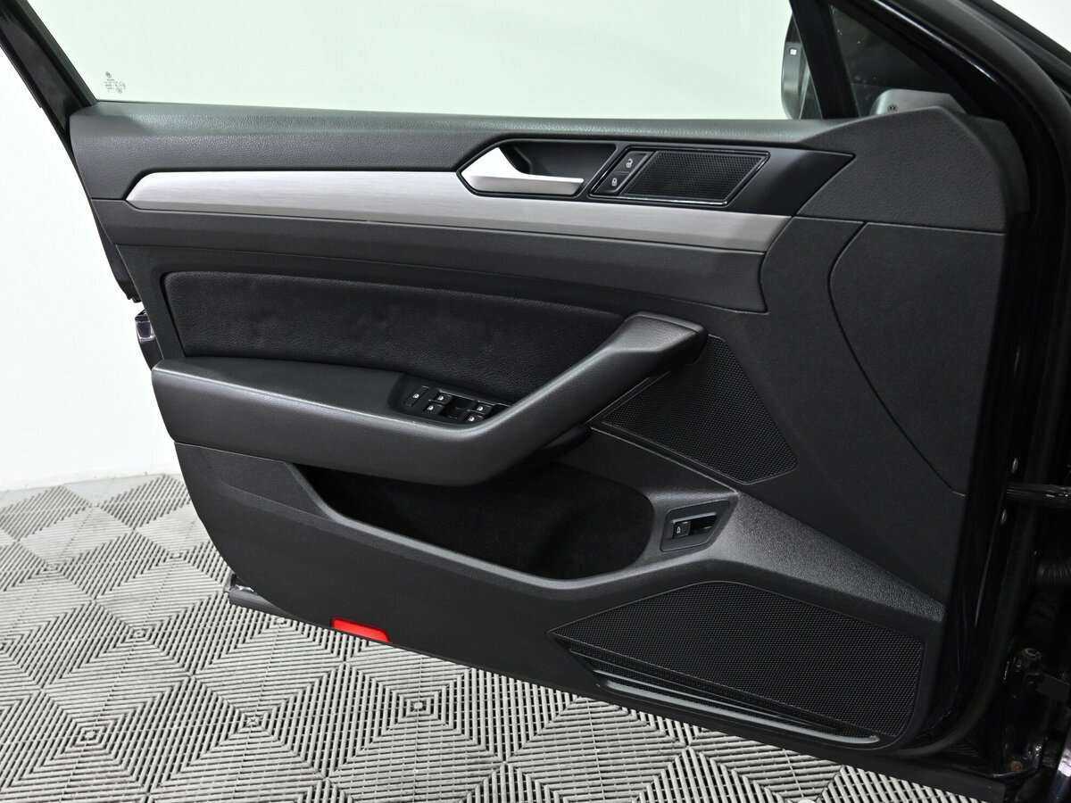 Фольксваген Пассат б/у, 2016, Роботизированная. Фото: #10