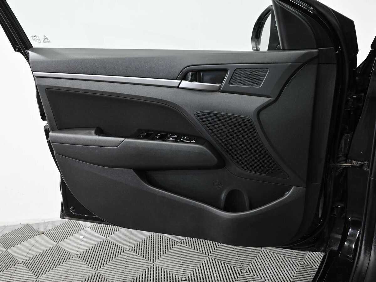 Хендай Елантра б/у, 2017, Автоматическая. Фото: #7