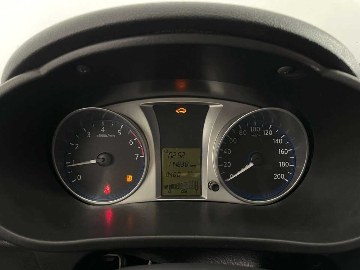 Лада (ВАЗ) Гранта б/у, 2012, Механическая. Фото: #12