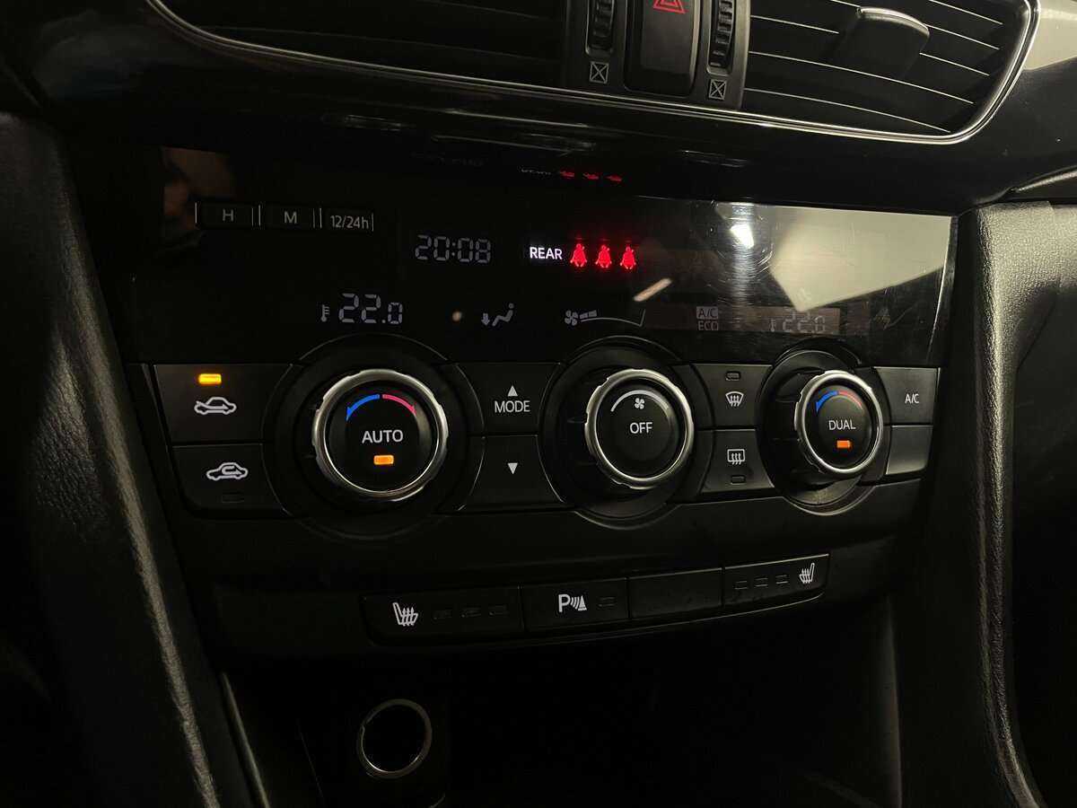 Мазда 6 б/у, 2014, Автоматическая. Фото: #12