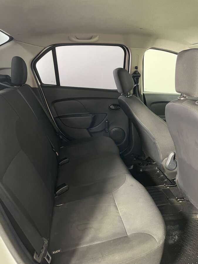 Рено Логан б/у, 2014, Механическая. Фото: #21