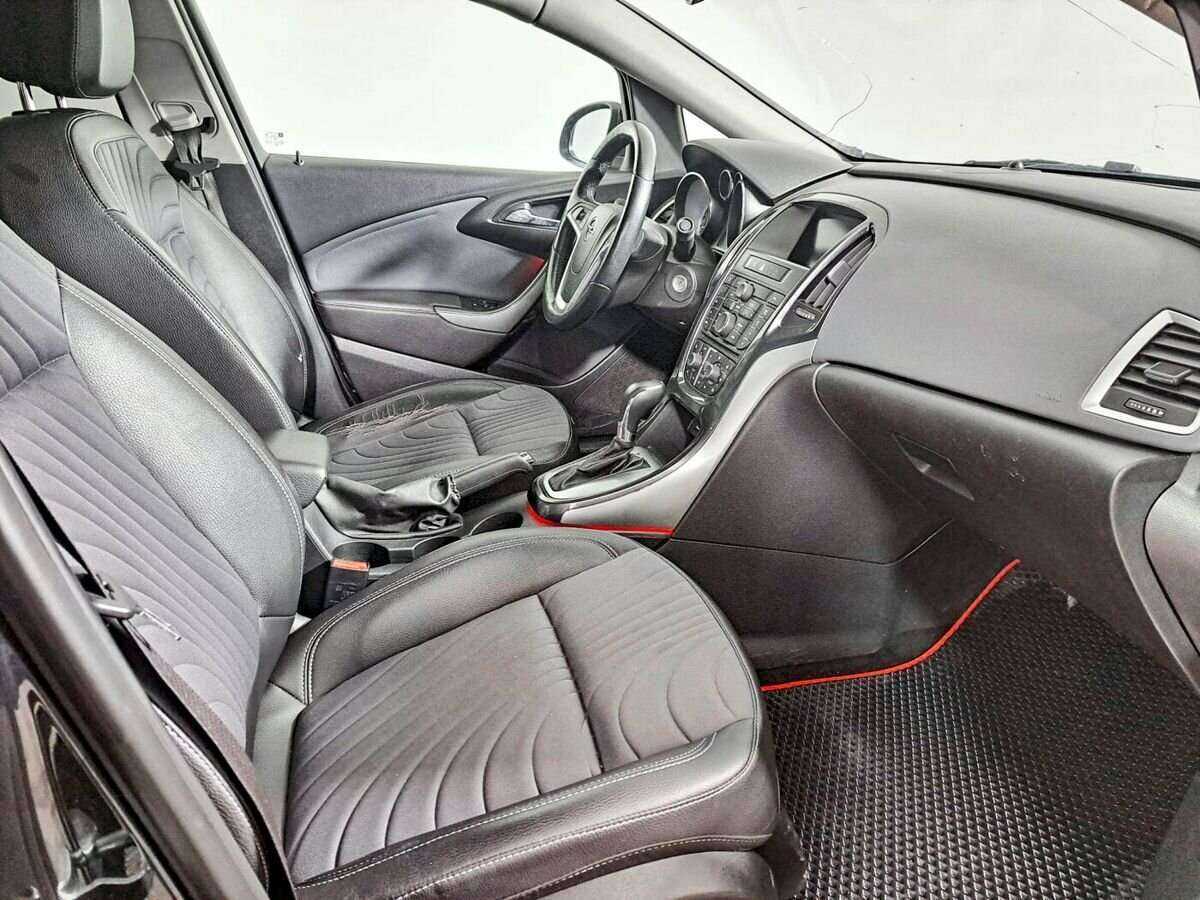 Опель Астра б/у, 2014, Автоматическая. Фото: #8