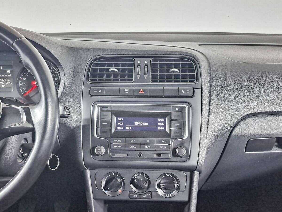 Фольксваген Поло б/у, 2018, Механическая. Фото: #11