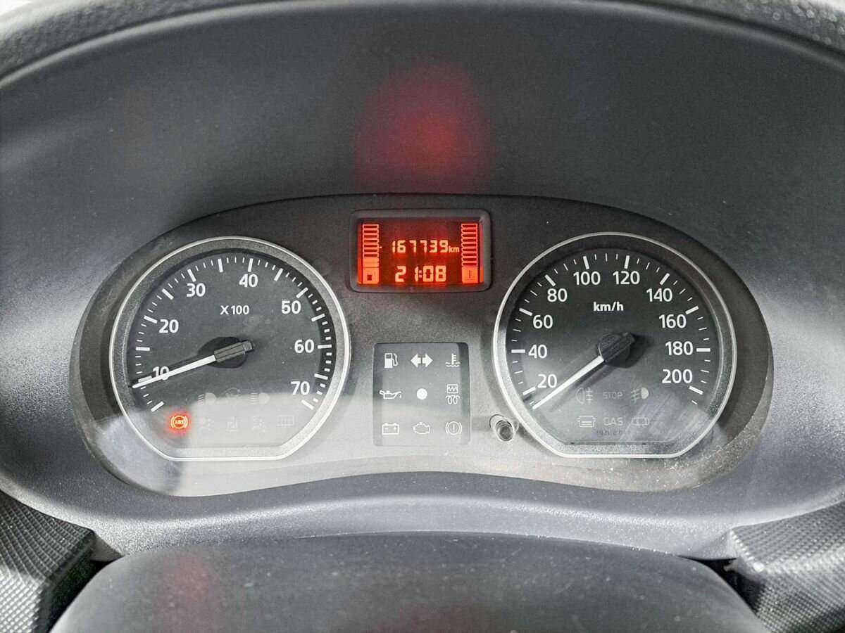 Рено Сандеро б/у, 2012, Механическая. Фото: #10