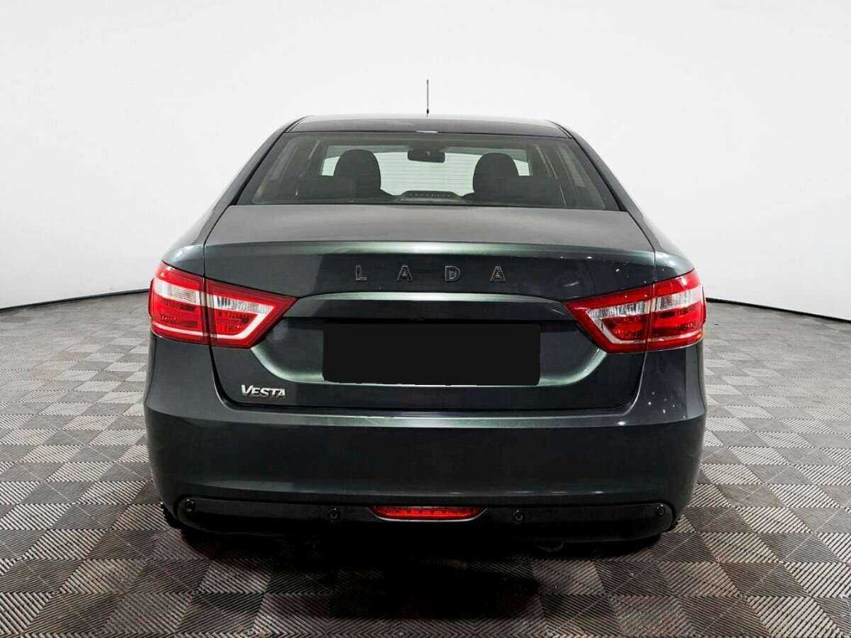 Лада (ВАЗ) Веста б/у, 2017, Механическая. Фото: #4