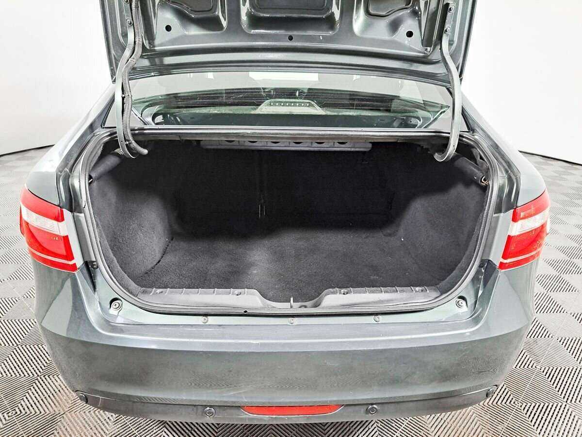 Лада (ВАЗ) Веста б/у, 2017, Механическая. Фото: #6