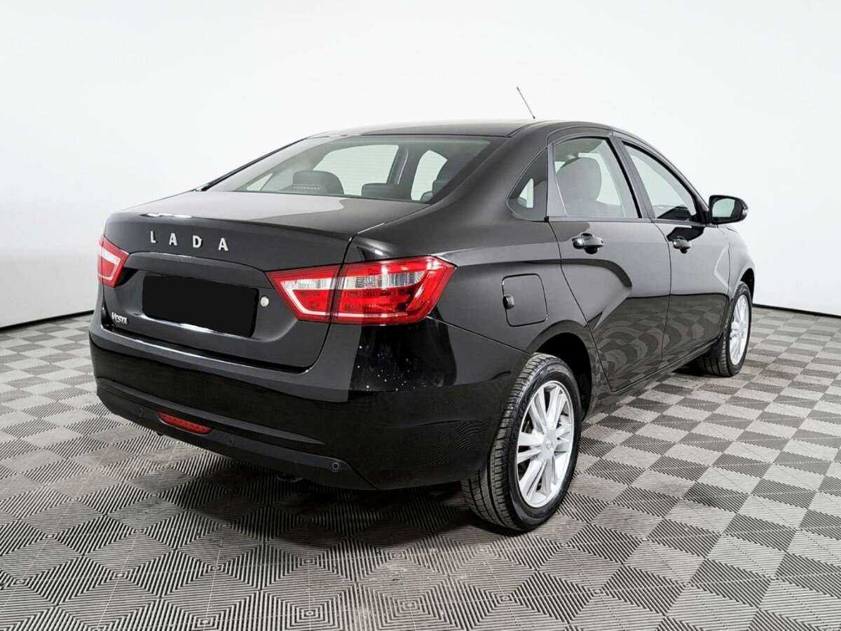 Лада (ВАЗ) Веста б/у, 2017, Механическая. Фото: #3