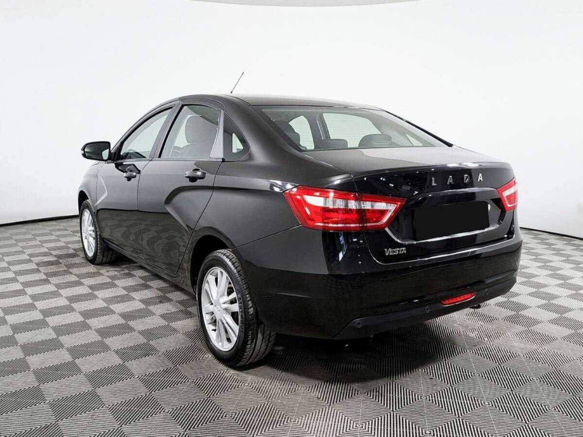 Лада (ВАЗ) Веста б/у, 2017, Механическая. Фото: #4