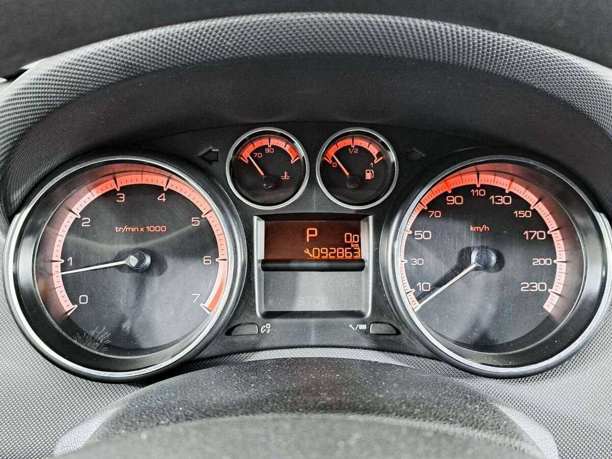 Пежо 408 б/у, 2013, Автоматическая. Фото: #8