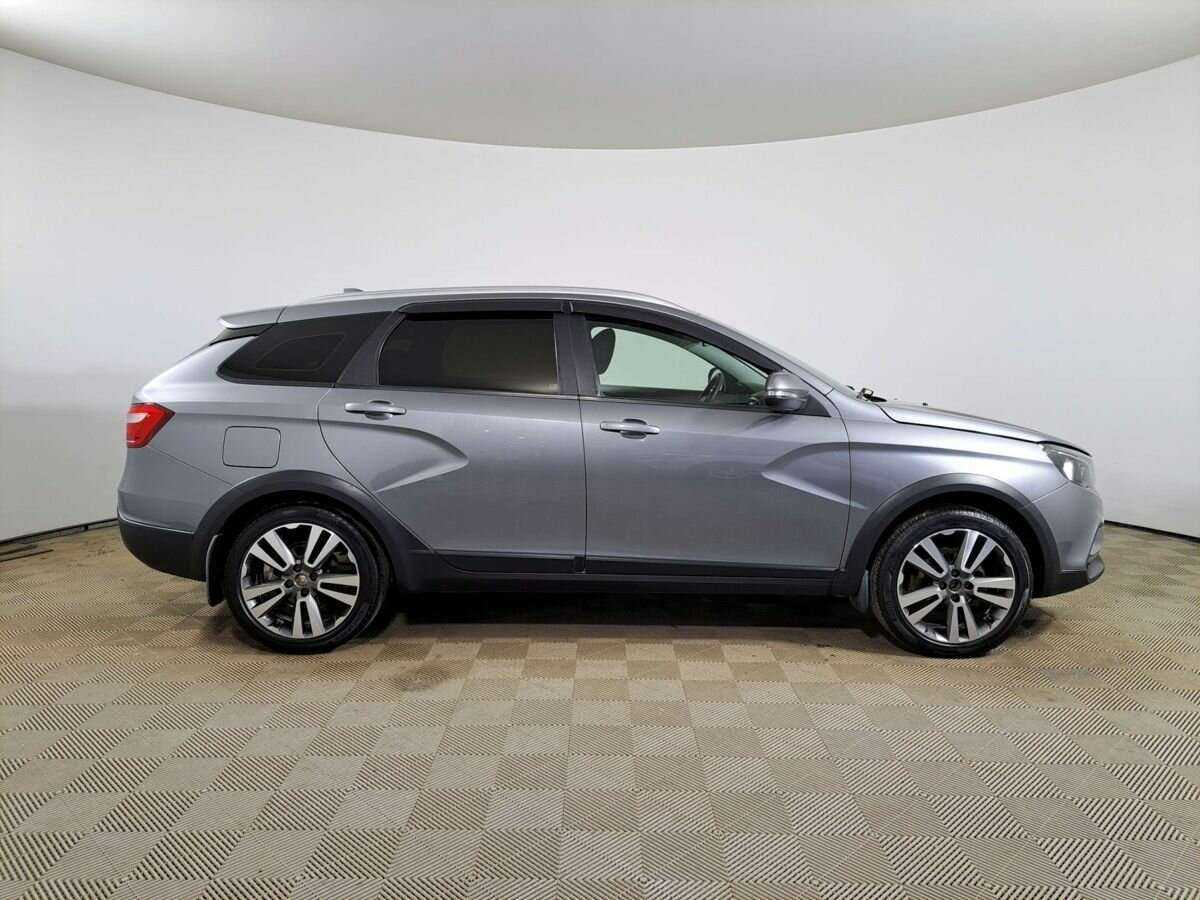 Лада (ВАЗ) Веста б/у, 2019, Механическая. Фото: #3