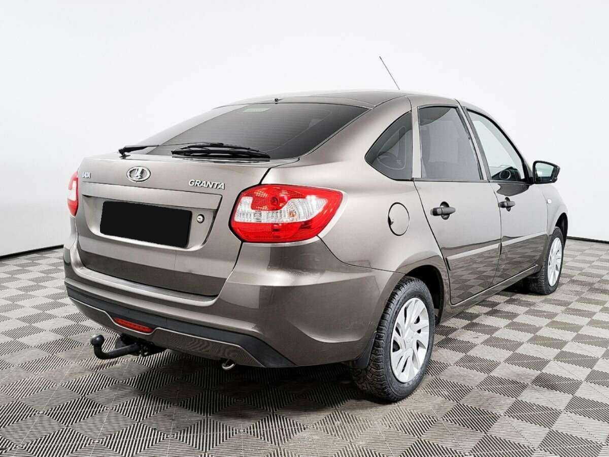Лада (ВАЗ) Гранта б/у, 2017, Механическая. Фото: #4