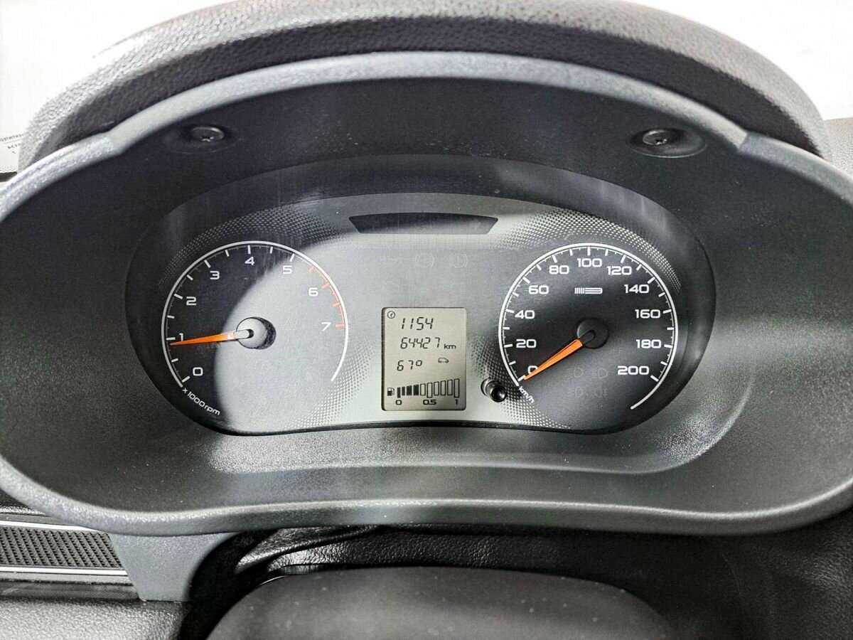 Лада (ВАЗ) Гранта б/у, 2017, Механическая. Фото: #11