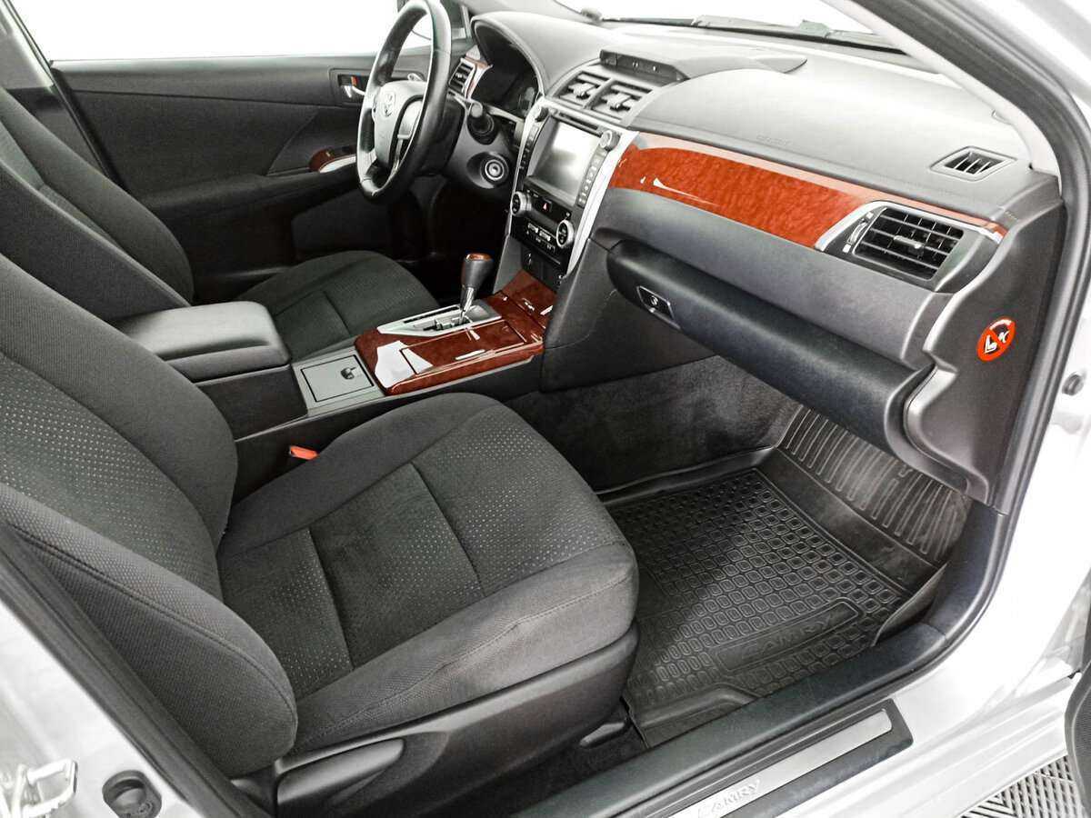 Тойота Камри б/у, 2012, Автоматическая. Фото: #8