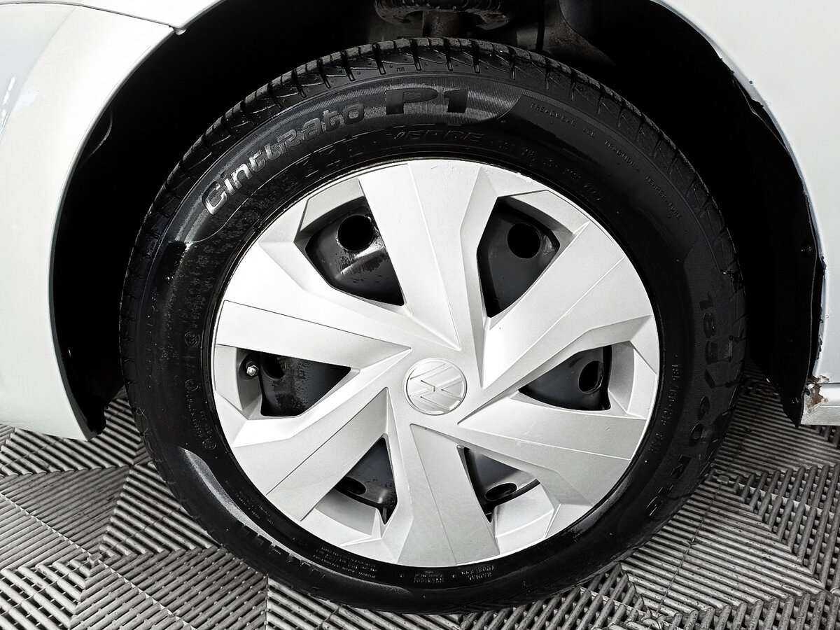 Фольксваген Поло б/у, 2013, Механическая. Фото: #17