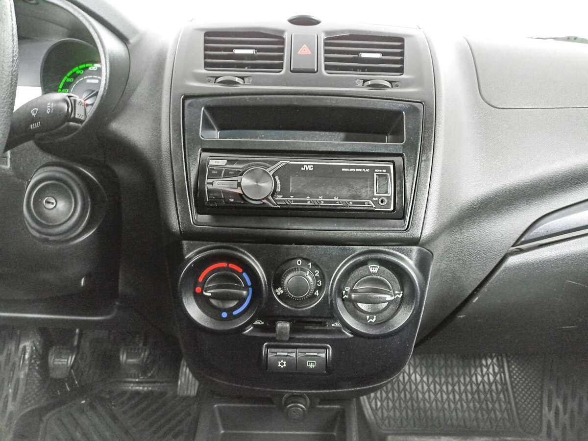 Лада (ВАЗ) Калина б/у, 2015, Механическая. Фото: #12