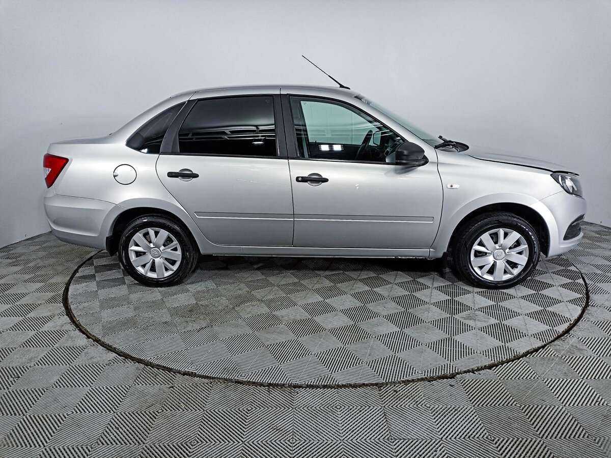 Лада (ВАЗ) Гранта б/у, 2018, Механическая. Фото: #3