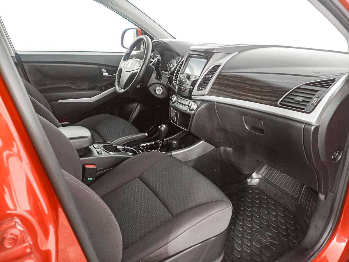 Сан-Ён Актион б/у, 2013, Автоматическая. Фото: #8