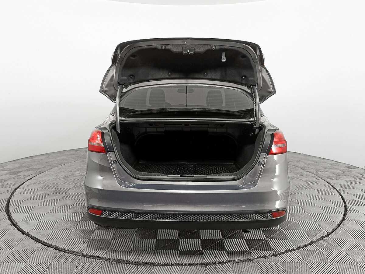 Форд Фокус б/у, 2017, Роботизированная. Фото: #9