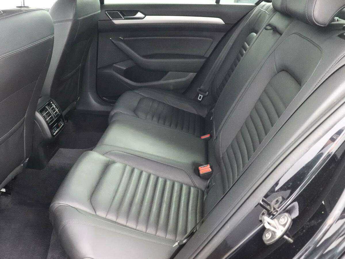 Фольксваген Пассат б/у, 2017, Роботизированная. Фото: #8