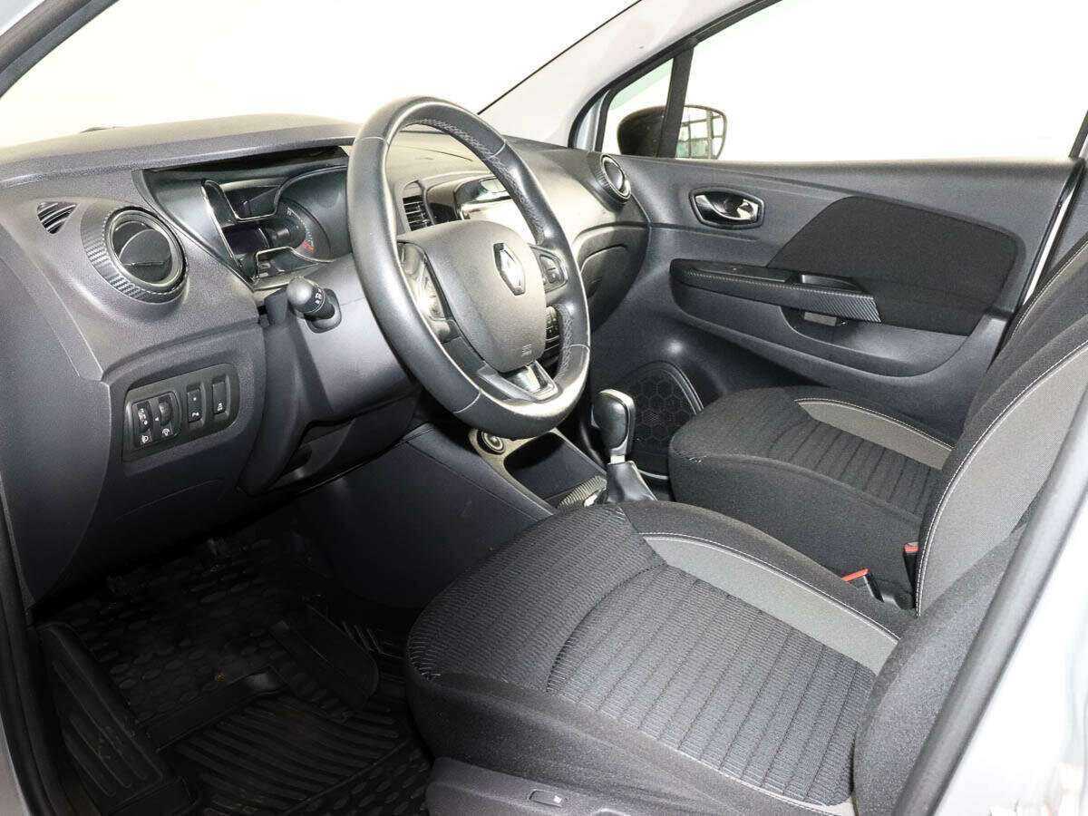 Рено Каптюр б/у, 2017, Автоматическая. Фото: #7