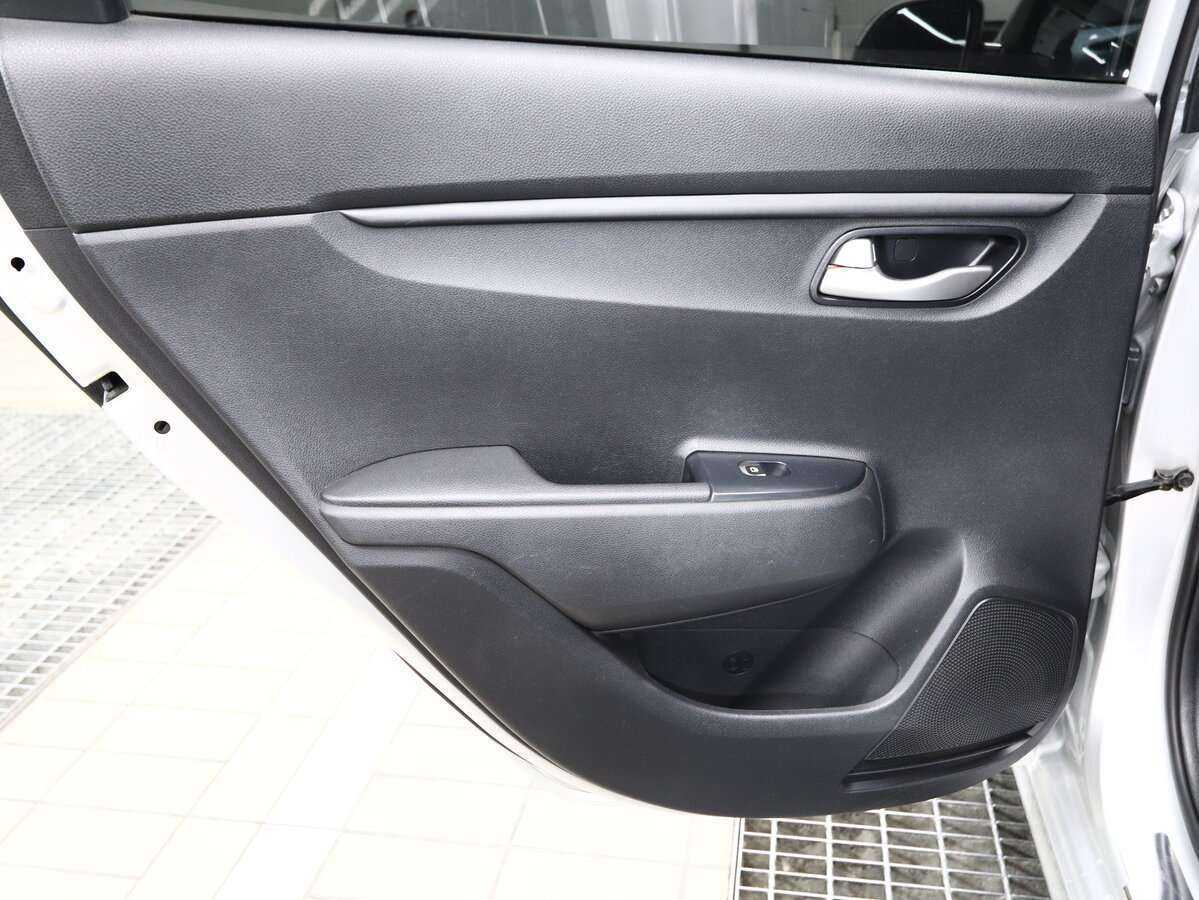 Киа Рио б/у, 2019, Механическая. Фото: #11