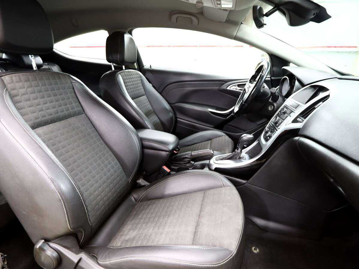 Опель Астра б/у, 2014, Автоматическая. Фото: #6