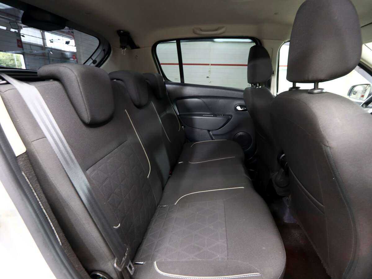 Рено Сандеро б/у, 2020, Механическая. Фото: #21