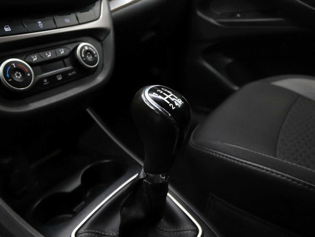 Лада (ВАЗ) Веста б/у, 2020, Механическая. Фото: #13