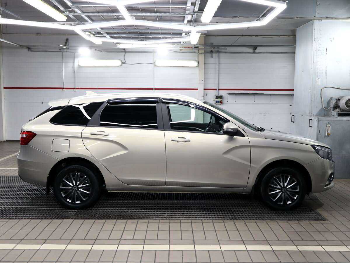 Лада (ВАЗ) Веста б/у, 2020, Механическая. Фото: #2