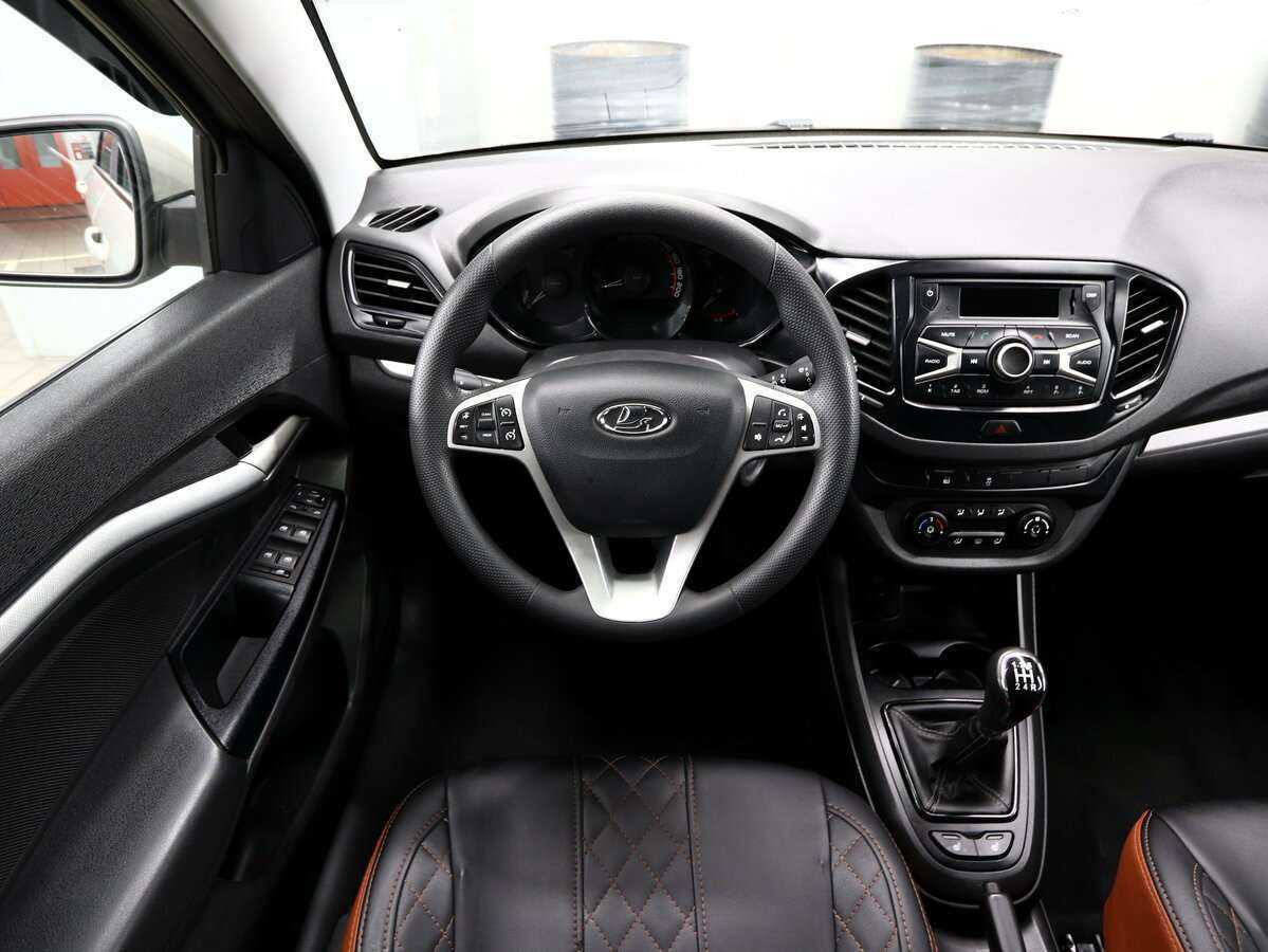 Лада (ВАЗ) Веста б/у, 2020, Механическая. Фото: #10